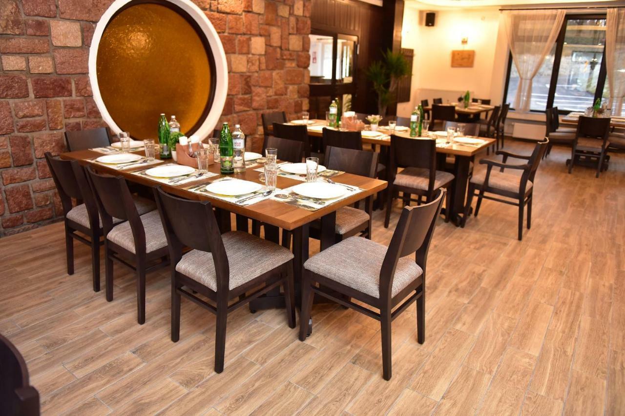Restoran Sa Prenocistem Gornjak Krepoljin Zewnętrze zdjęcie